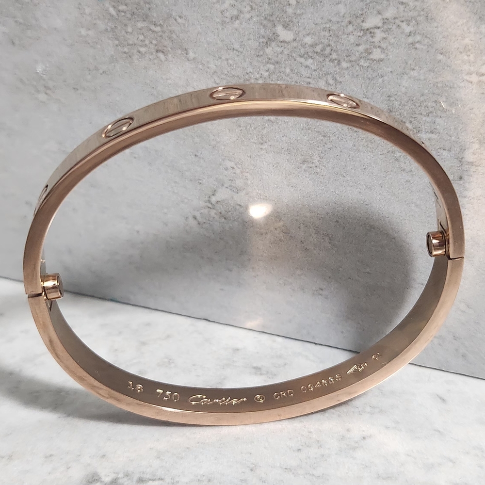 Classic Rose Gold Love Bracelet Size 17 ✨️❤️ - Picture 4 of 8